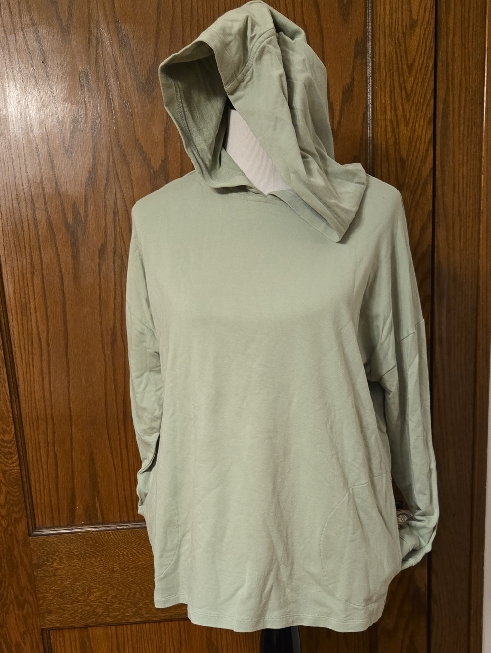 zuda Sage Green Hooded Women's Pullover